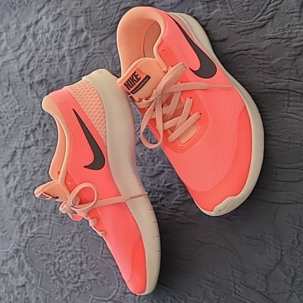 Nike Flex Experience Running Shoes